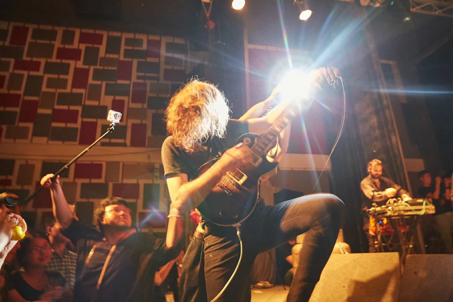 B10 Live: A Champion Of Independent & Alternative Music In Shenzhen ...