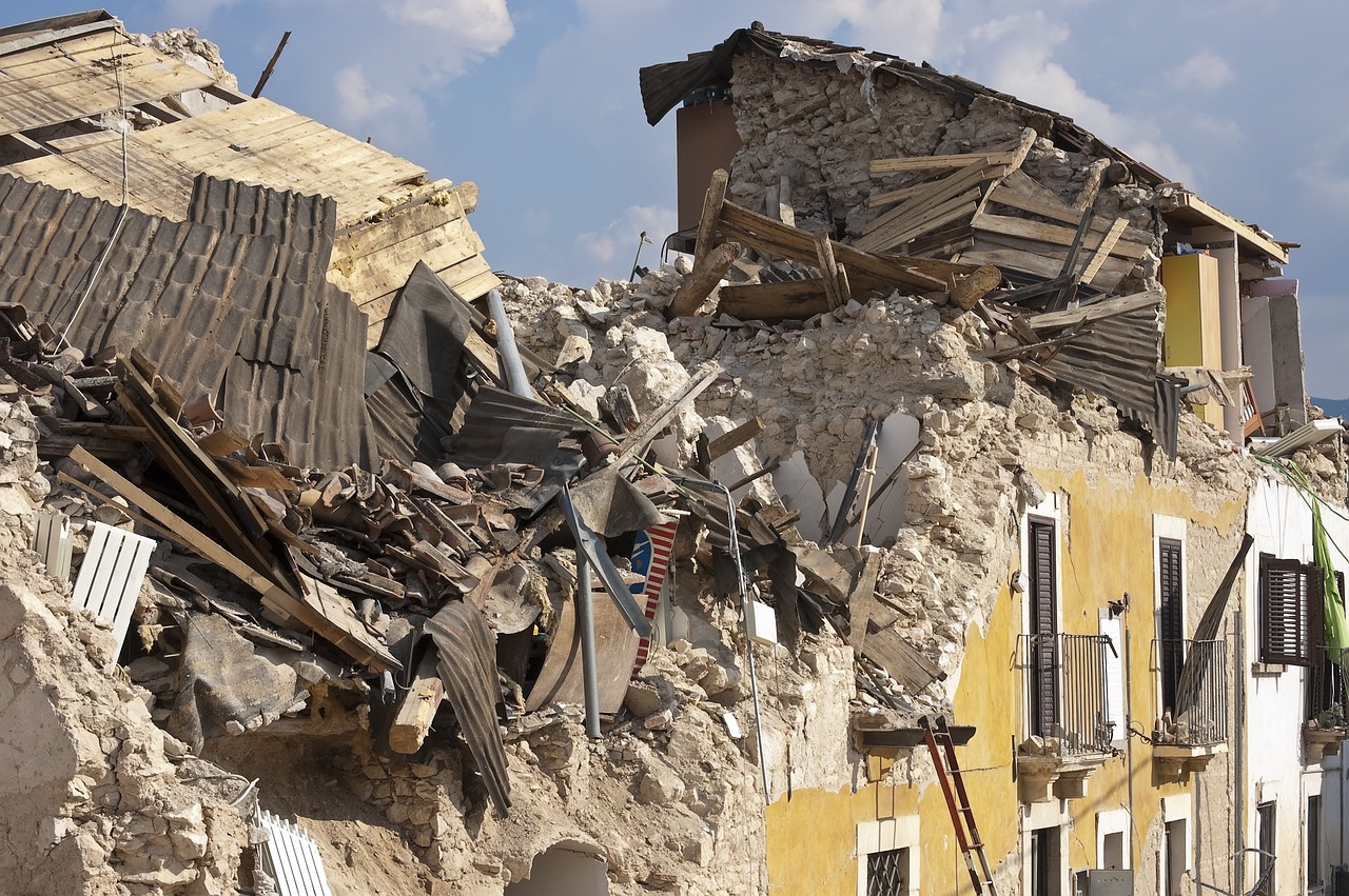 Featured image for “Earthquakes in Afghanistan Kill at least 2,053”