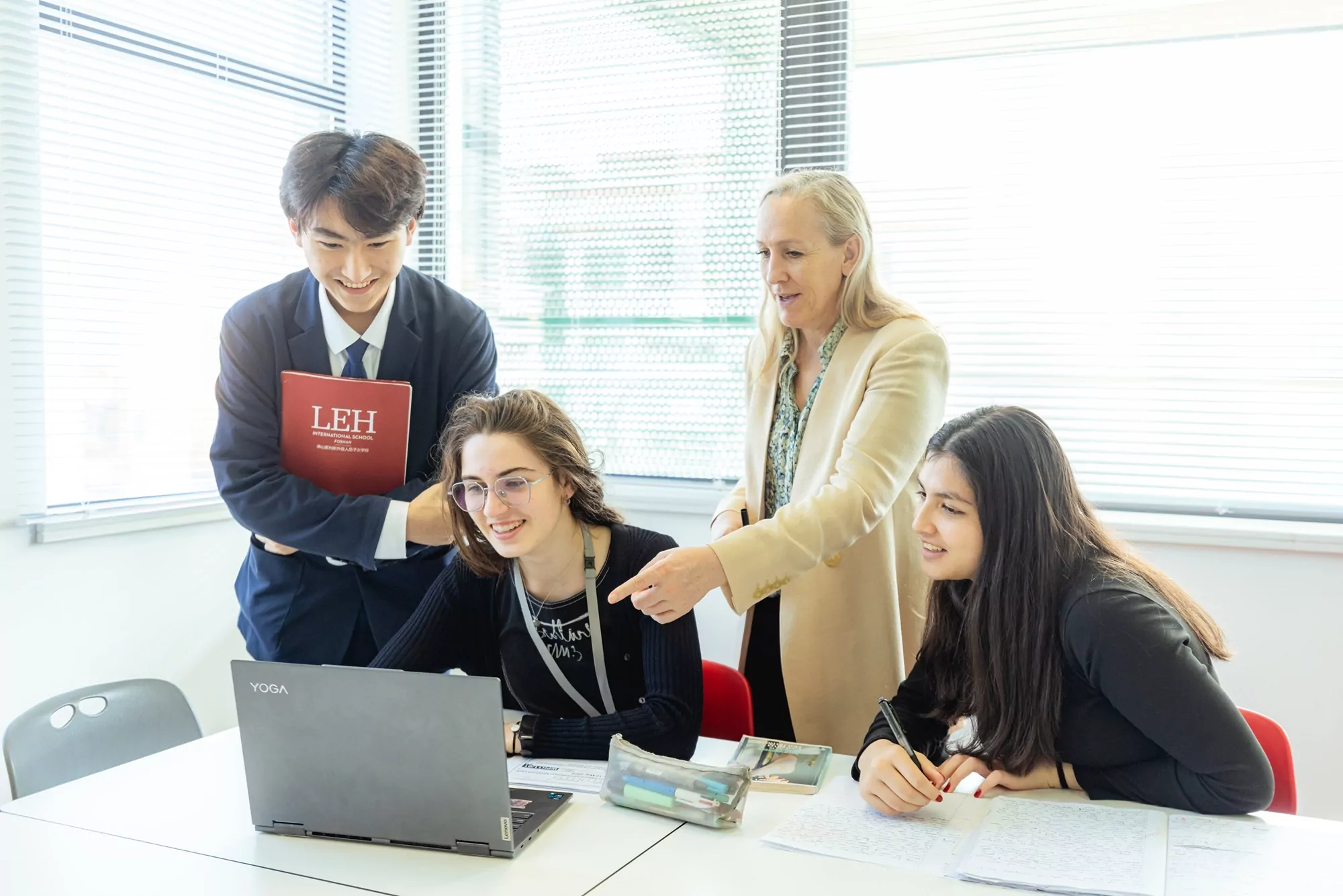 Featured image for “From LEH Foshan to the World: How Two Graduates Found Their Path to Top Universities”